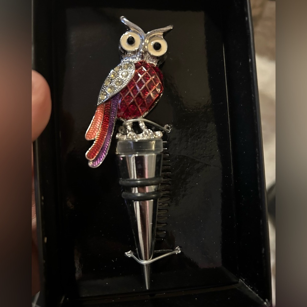 GANZ JEWELED OWL STAINLESS STEEL WINE STOPPER NEW IN BOX make offer